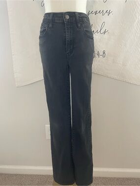 Levi 725 High-Rise Black Bootcut Women's Jeans